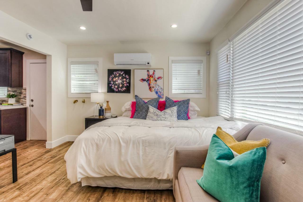 Long Beach Studio Suites מראה חיצוני תמונה