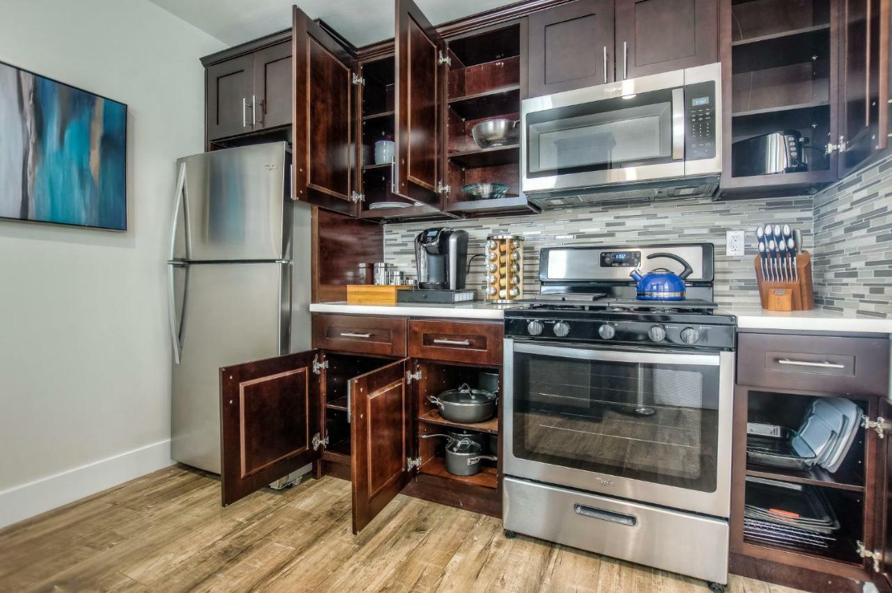 Long Beach Studio Suites מראה חיצוני תמונה