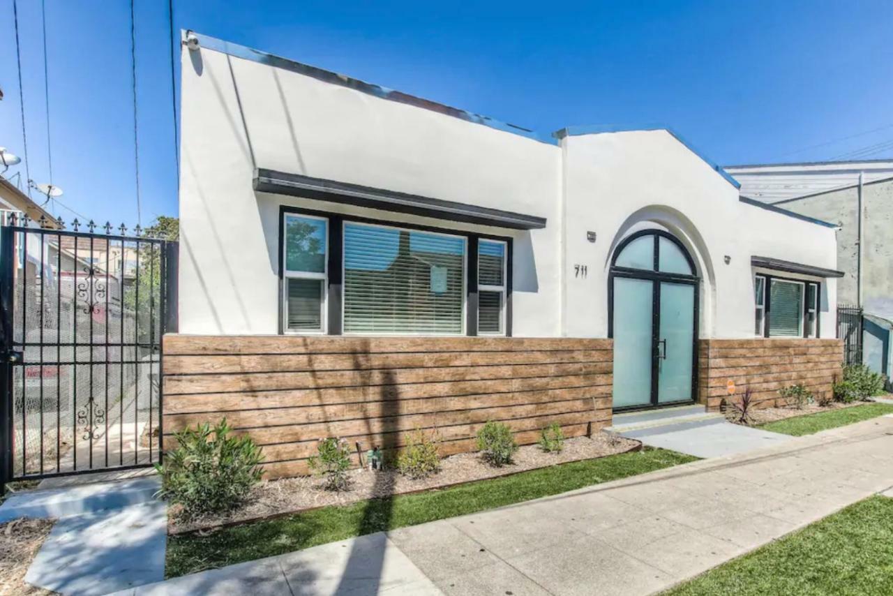 Long Beach Studio Suites מראה חיצוני תמונה